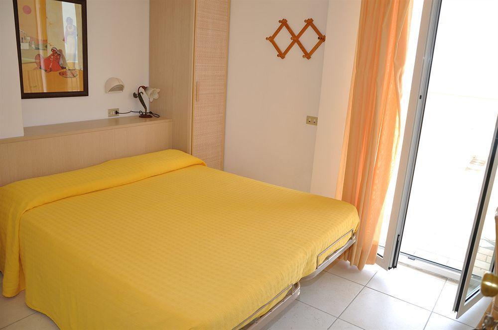 Hotel Teti Bellaria-Igea Marina Esterno foto