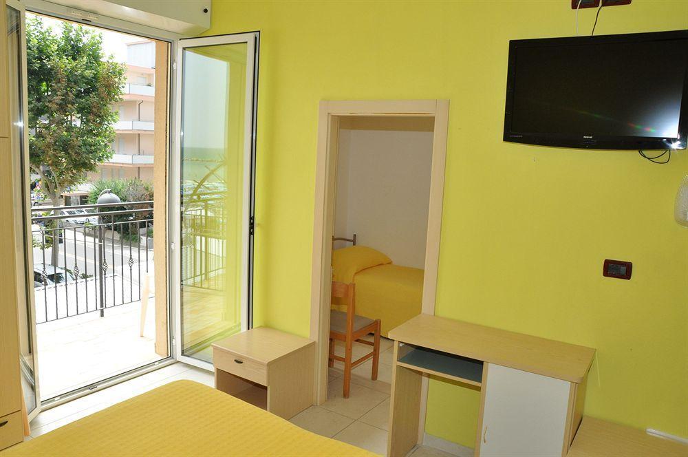 Hotel Teti Bellaria-Igea Marina Esterno foto